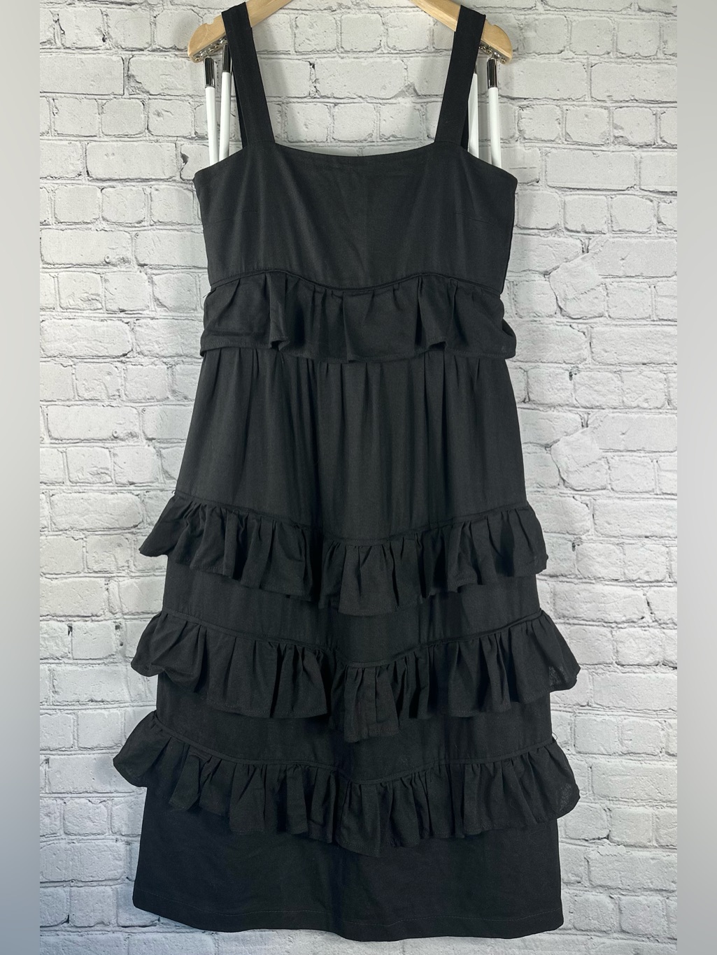 Tach Clothing Nwt Black Fillipa Tiered Midi Dress, Small — image 4 of 7